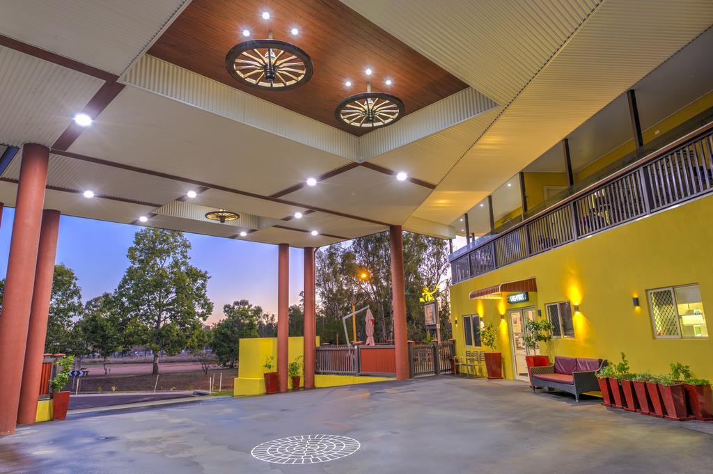 Swagsman Motel Miles Buitenkant foto